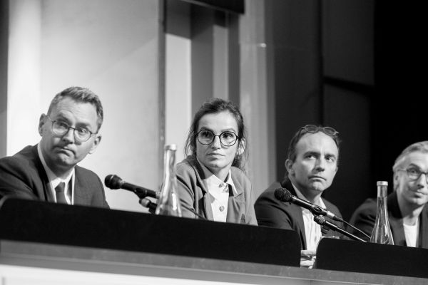 TABLES RONDES - Photo 5